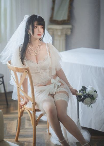 金装的维尔梅免费观看