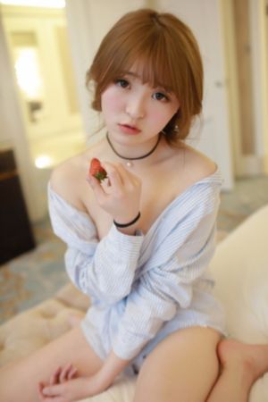 蜜桃精品在线