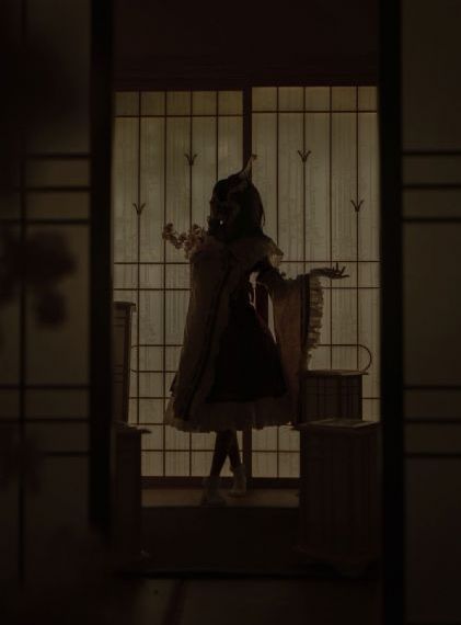 办公室的超短裙女教师