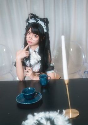 护士在办公室被躁到高潮视频