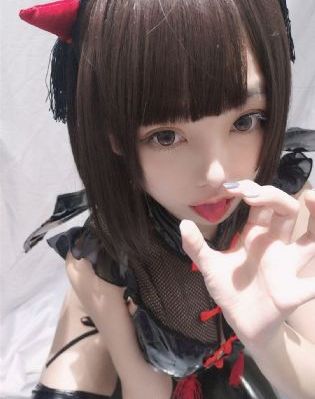 诡怪疑云