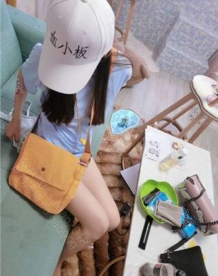 小小水蜜桃[电视剧]免费观看