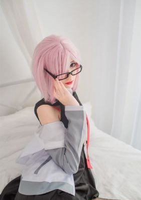 和爸爸kiss歌曲高清免费观看中文